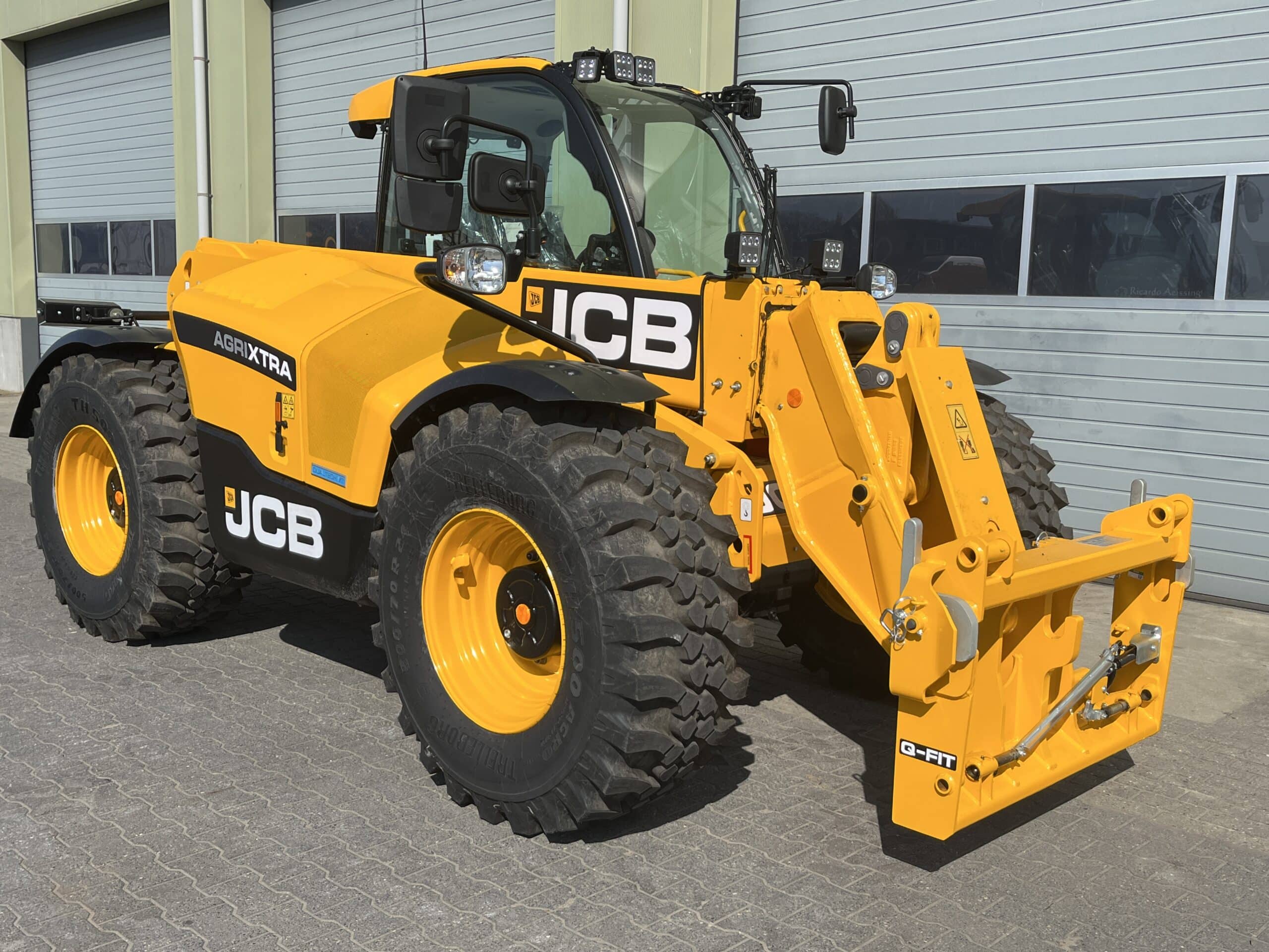 20250415_092608089_iOS