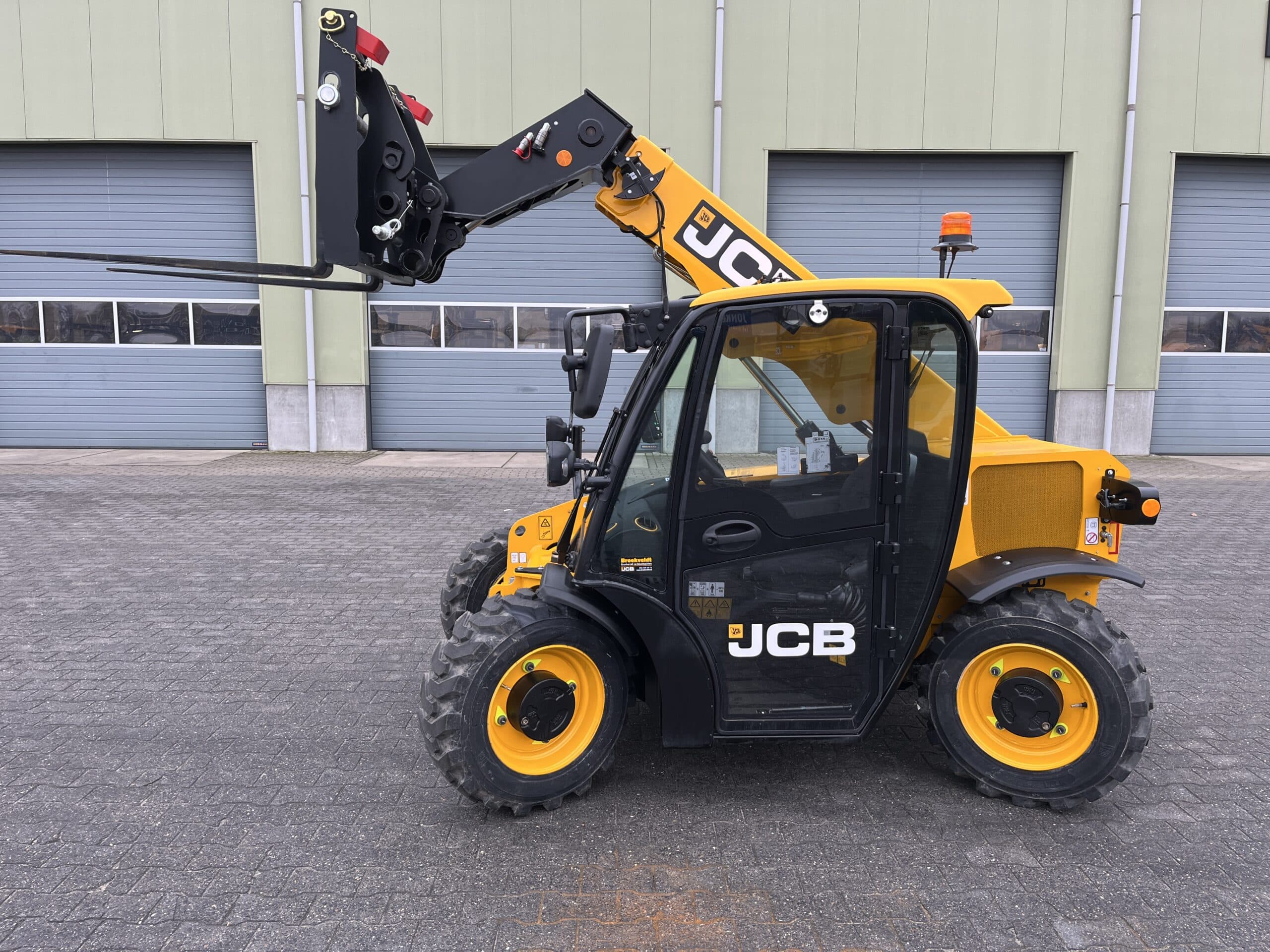 20240130_115839563_iOS