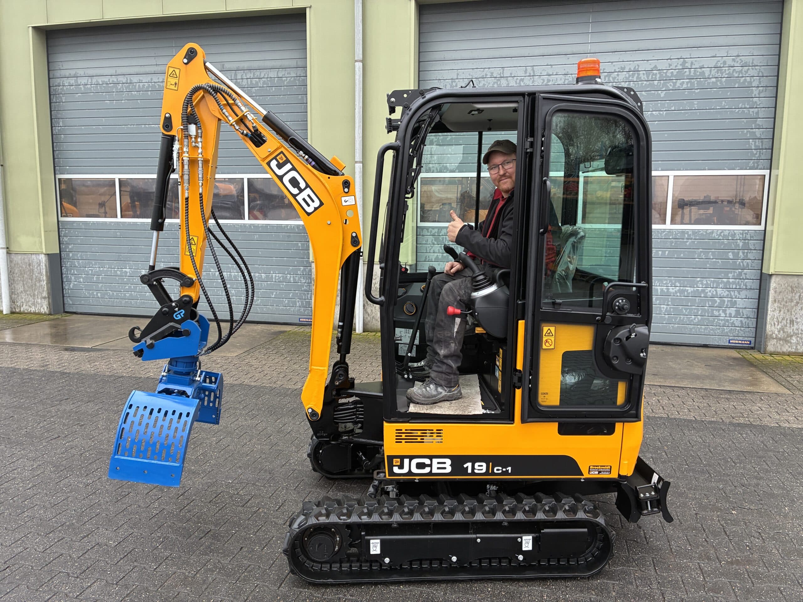 AS Tuindiensten JCB 19C-1 (4)