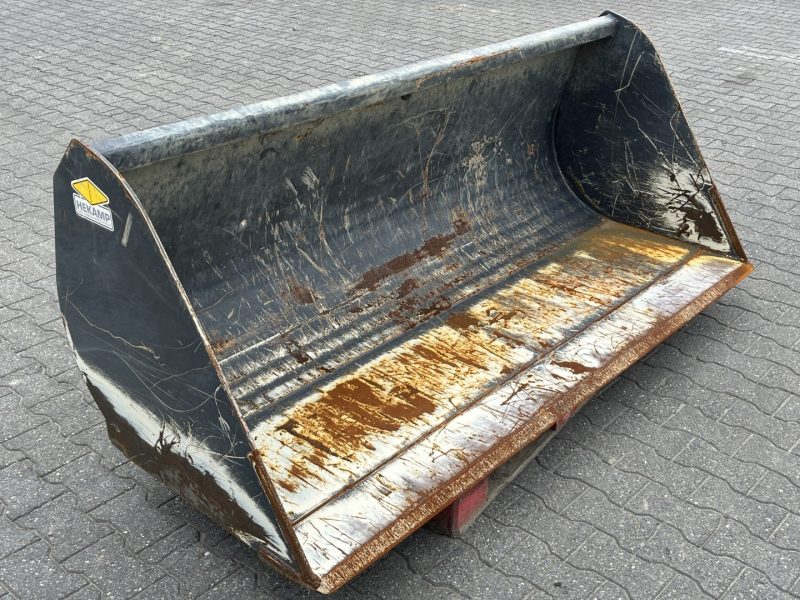 20250812_105503791_iOS