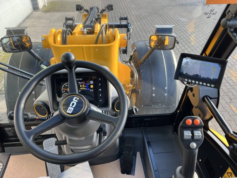 20251205_093450429_iOS