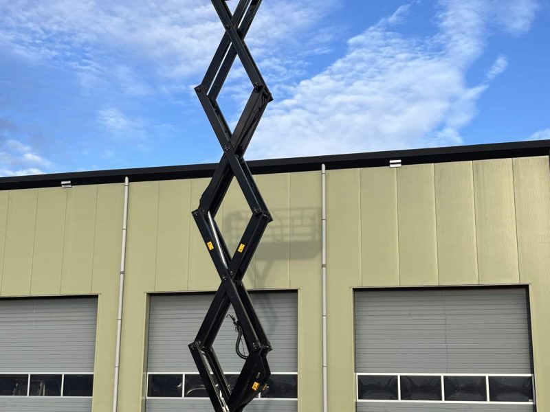 20251216_100612680_iOS