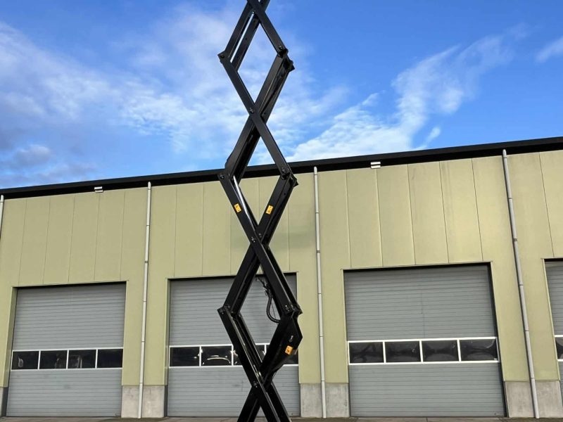 20251216_100647562_iOS