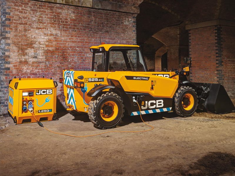 Elektrische verreiker – JCB 525-60 4