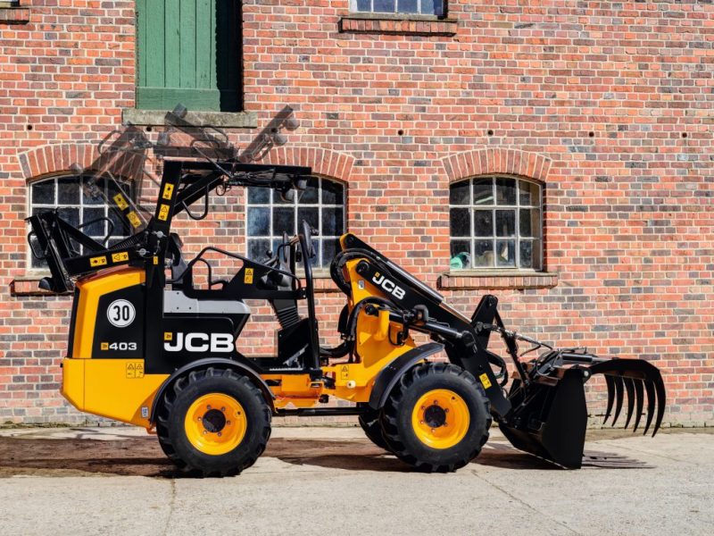 JCB 403SP minishovel 4