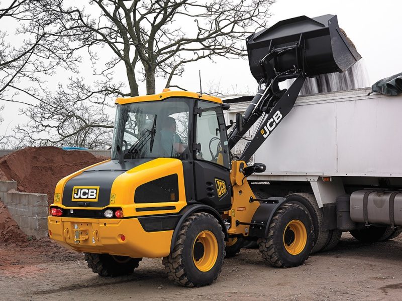 JCB 407 shovel 2